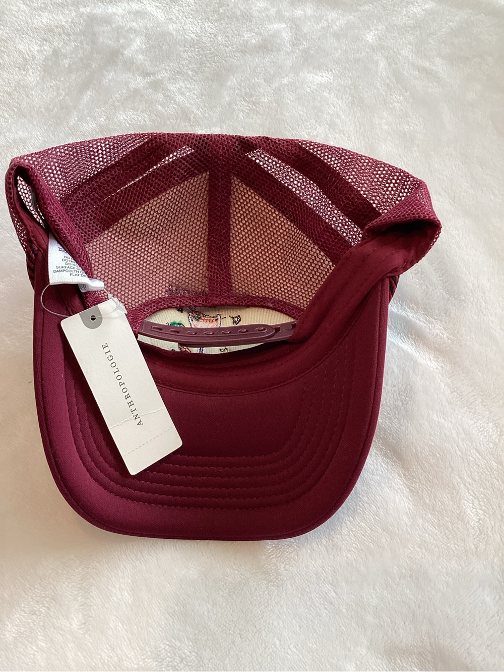 🎄Anthropologie Trucker Hat Sleighbell Spritz Maroon Cocktail Nephthys Foster - Picture 7 of 9